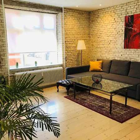 Apartment Aday - Cozy And Bright Aalborg