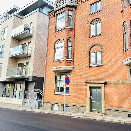 Aday - Cozy And Bright Άλμποργκ